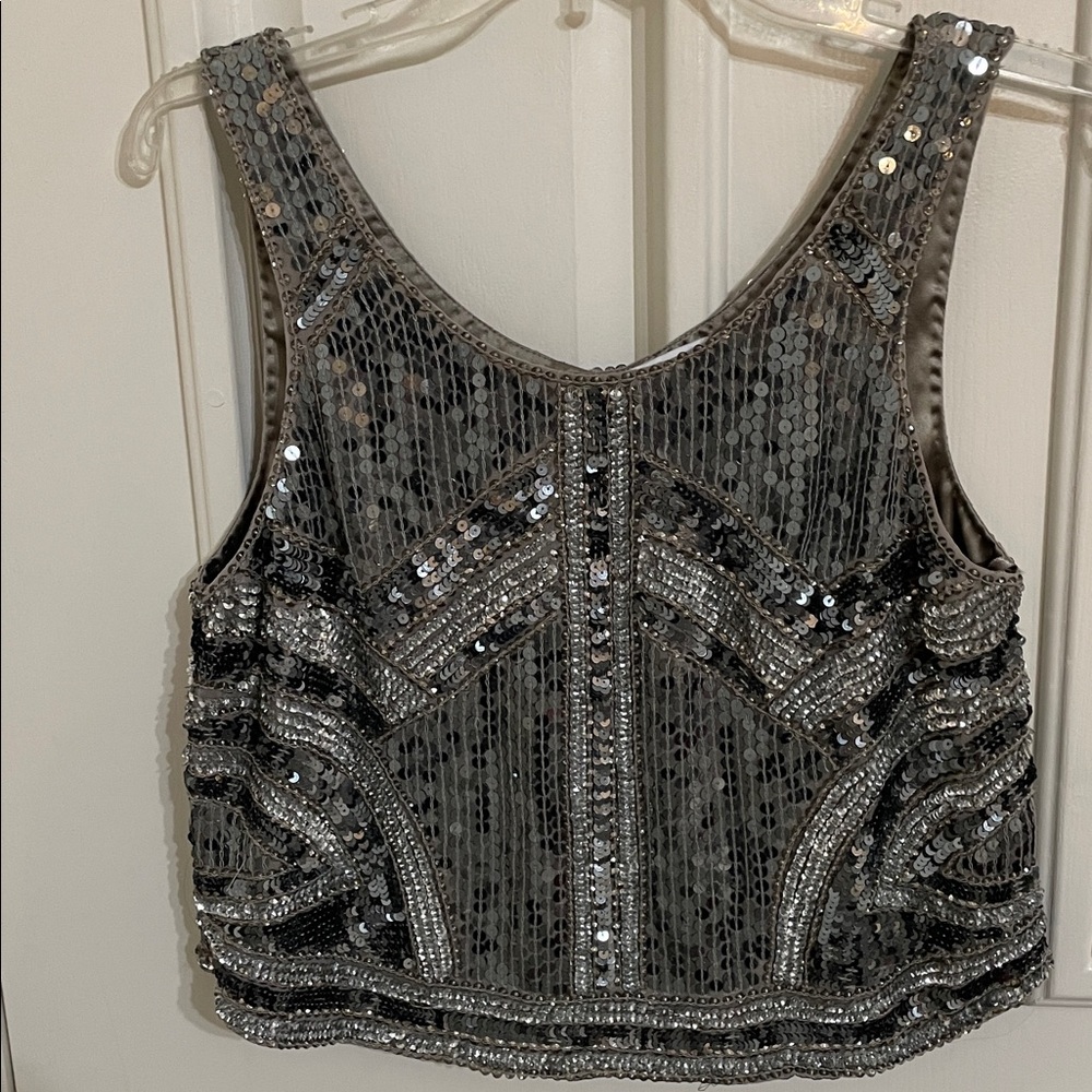 Parker Beaded Art Deco Silver/Black Top Sz S